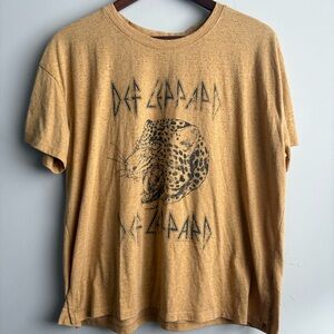 Maurices Mustard Yellow Def Leppard Graphic Short Sleeve Tee